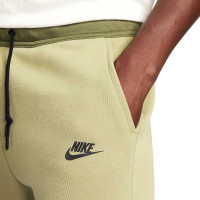 Nike Tech Fleece Joggingbroek Sportswear Olijfgroen Donkergroen Zwart
