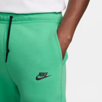 Nike Tech Fleece Joggingbroek Sportswear Lichtgroen Zwart