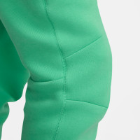 Nike Tech Fleece Joggingbroek Sportswear Lichtgroen Zwart