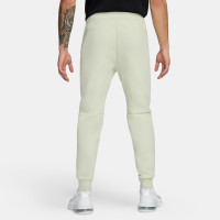 Nike Tech Fleece Joggingbroek Sportswear Beige Zwart Zwart
