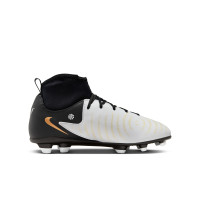 Nike Phantom Luna II Club Grass/Artificial Grass Football Shoes (MG) Kids Black Off White Gold