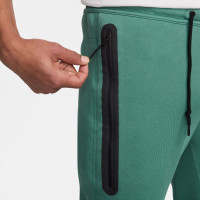 Nike Tech Fleece Joggingbroek Sportswear Groen Zwart