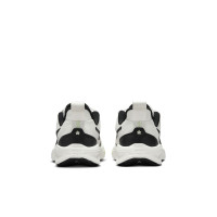 Nike Star Runner Sneakers 4 Kids Wit Zwart