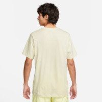 Nike Club Sportswear T-Shirt Lichtgeel Zwart