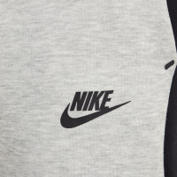 Nike Tech Fleece Joggingbroek Sportswear Zwart Lichtgrijs