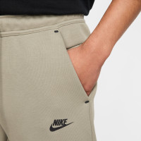 Nike Tech Fleece Joggingbroek Sportswear Olijfgroen Zwart