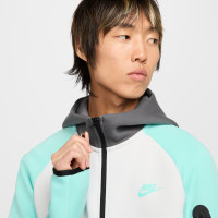 Nike Tech Fleece Trainingspak Sportswear Donkergrijs Wit Turquoise