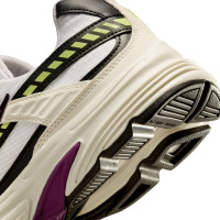 Nike Initiator Running Shoes White Black Purple Yellow