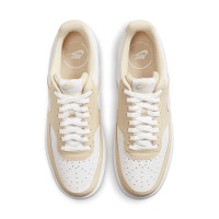Nike Court Vision Sneakers Low Lichtbruin Wit