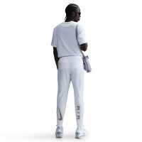 Nike Sportswear Air Trainingsbroek Wit Zilver Goud