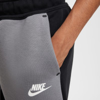 Nike Tech Fleece Sportswear Sweat Pants Kids Black Grey White