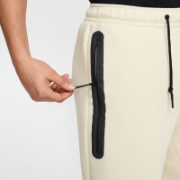 Nike Tech Fleece Sportswear Short Off White Black