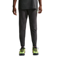 Nike Sports Sportswear Casual Trainingspak Donkergrijs Lichtgrijs