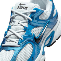 Nike Sneakers V5 RNR Wit Blauw Felblauw Zwart
