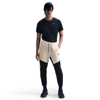 Nike Tech Fleece Sportswear Joggingbroek Beige Zwart Gebroken Wit