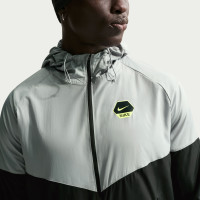 Nike Sports Sportswear Casual Trainingspak Donkergrijs Lichtgrijs