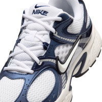 Nike Sneakers V5 RNR Wit Donkerblauw