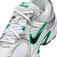 Nike Sneakers V5 RNR White Silver Grey Green Black