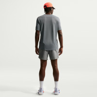 Nike UV Miler Trainingsshirt Donkergrijs Zilver