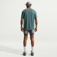 Nike UV Miler Trainingsshirt Grijsgroen Zilver
