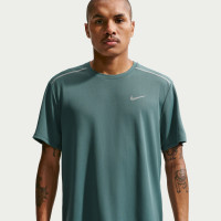 Nike UV Miler Trainingsshirt Grijsgroen Zilver