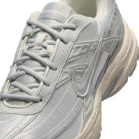 Nike Sneakers Initiator Zilvergrijs Lichtgrijs Gebroken Wit