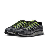 Nike Sneakers P-6000 Zwart Metallic Zilver Neongeel