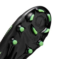 Nike Phantom 6 Low Pro (FG) Gras Football Boots Black Bright Green