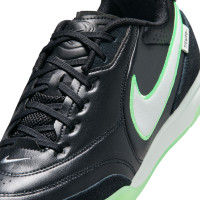 Nike Tiempo Straatvoetbalschoenen Streetgato Zwart Wit Felgroen
