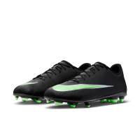 Nike Mercurial Vapor 17 Club (MG) Grass/Artificial Grass Football Boots Black Bright Green Silver Grey