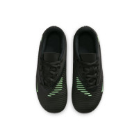 Nike Phantom 6 Low Club (MG) Grass/Artificial Grass Football Boots Toddlers Black Bright Green
