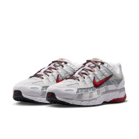 Nike Sneakers P-6000 Wit Rood Platinum Donkergrijs