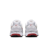 Nike Sneakers P-6000 Wit Rood Platinum Donkergrijs