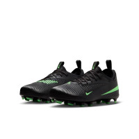 Nike Phantom 6 Low Academy (MG) Grass/Artificial Grass Football Boots Kids Black Bright Green