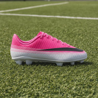 Nike Mercurial Vapor 17 Club (MG) Grass/Artificial Grass Football Boots Kids Hot Pink White Black