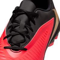 Nike Phantom 6 Low Club (MG) Grass/Artificial Grass Football Boots Black Bright Red Gold