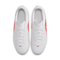 Nike Tiempo Maestro Club (MG) Grass/Artificial Grass Football Boots White Bright Red Gold