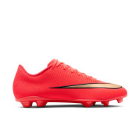 Nike Mercurial Vapor 17 Club (MG) Grass/Artificial Grass Football Boots Bright Red Black Gold