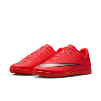 Nike Mercurial Vapor 17 Club (IN) Indoor Football Boots Bright Red Black Gold
