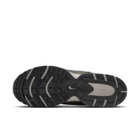 Nike Sneakers V5 RNR Suède 2 Zwart Olijfgroen Wit